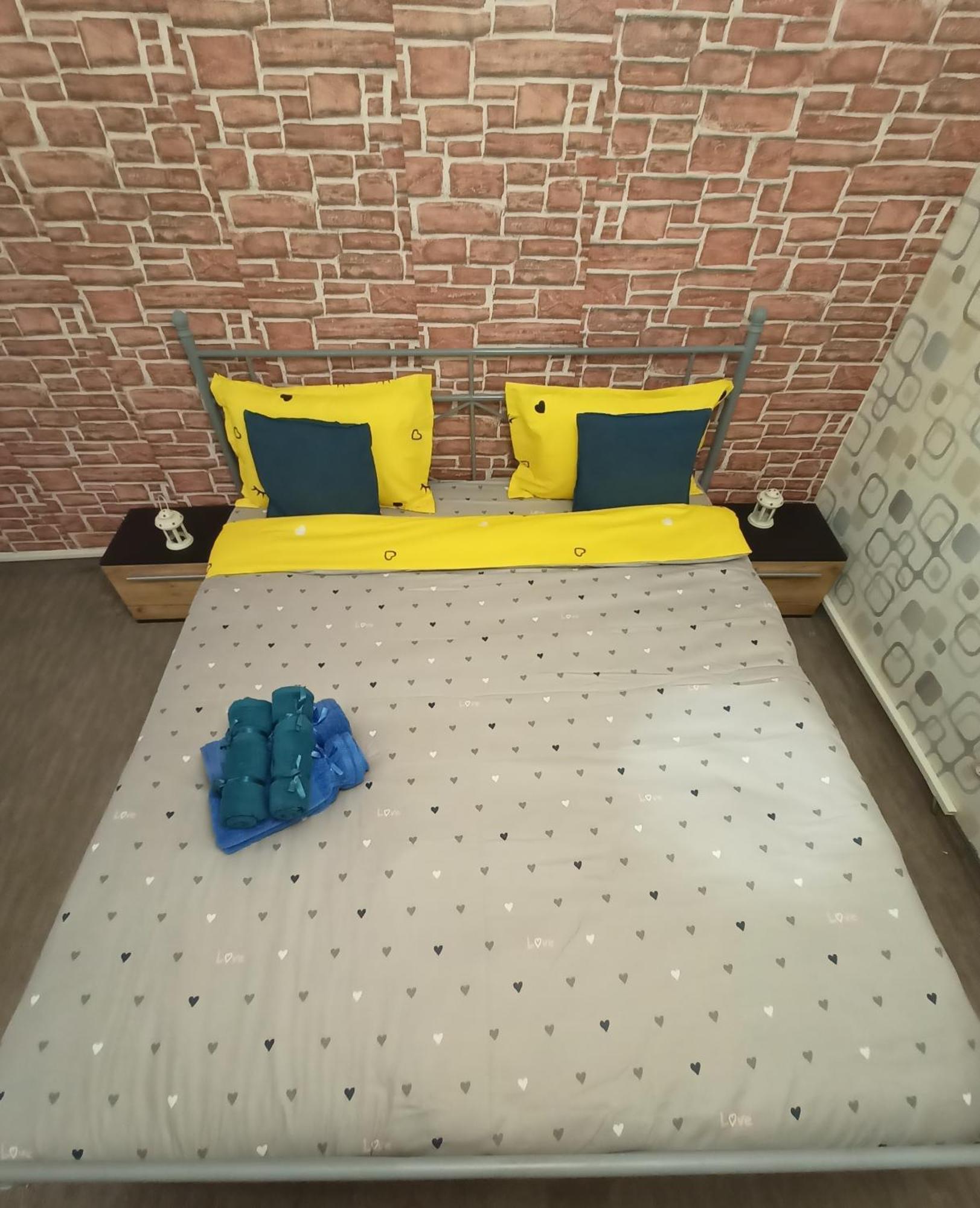 Apartment Happy June Sibiu Esterno foto