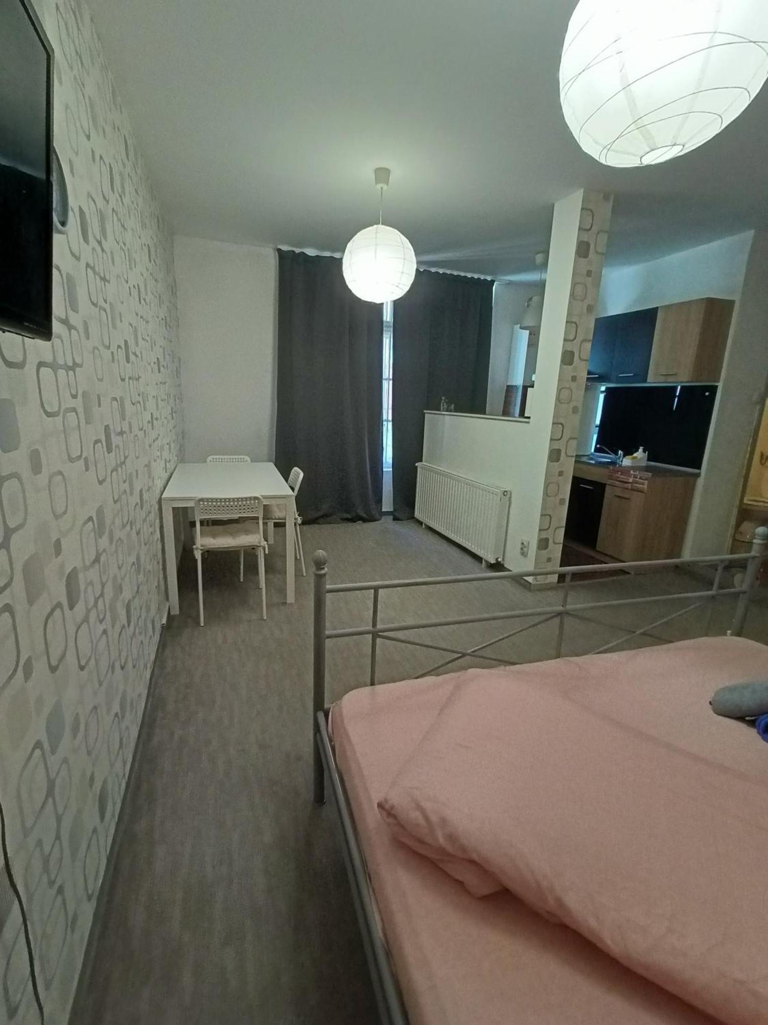 Apartment Happy June Sibiu Esterno foto